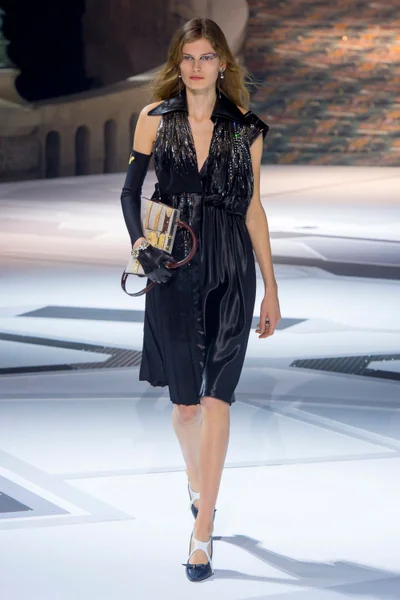 Look 46